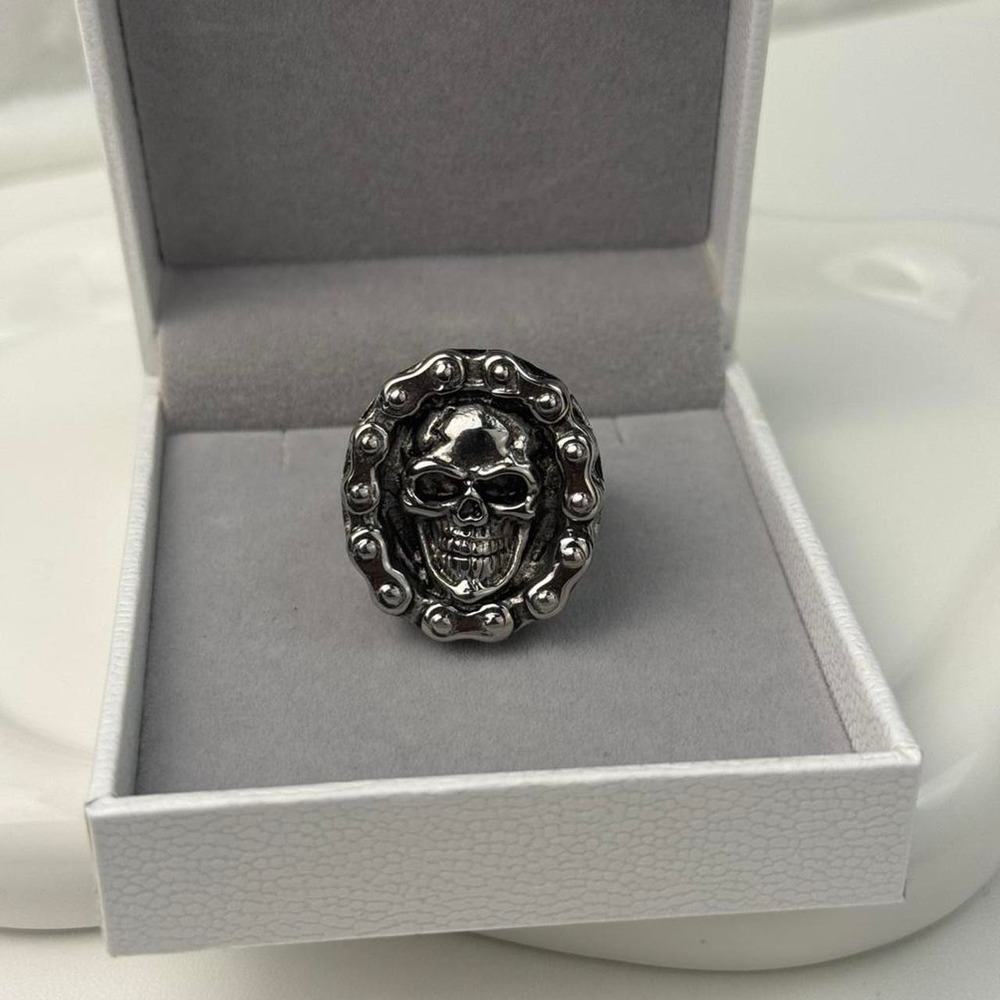 Mens Silver Skull Statement Ring Size 10 Large Biker Chain Design Cross Detail